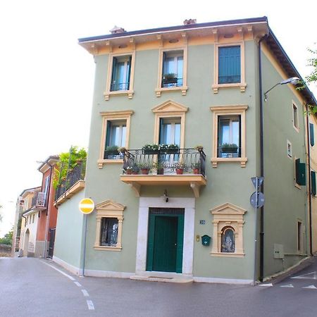 Bed and Breakfast Residenza La Vecchia Vigna Верона Экстерьер фото