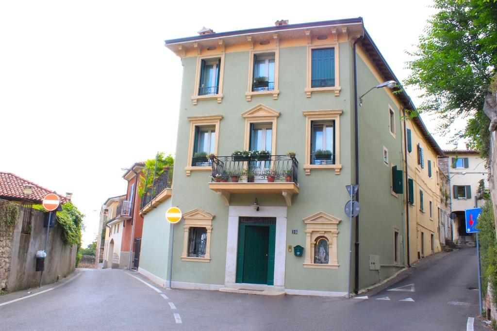 Bed and Breakfast Residenza La Vecchia Vigna Верона Экстерьер фото